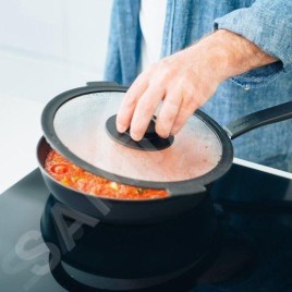 FISKARS Équipement de cuisine - Sauteuse avec couvercle, diamètre 26 cm 1026575