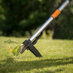 FISKARS Outils de jardinage - Désherbeur, télescopique 1020125
