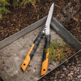 FISKARS Outils de jardinage - Ciseaux à haies 1023631