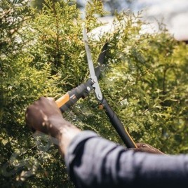 FISKARS Outils de jardinage - Ciseaux à haies 1023631